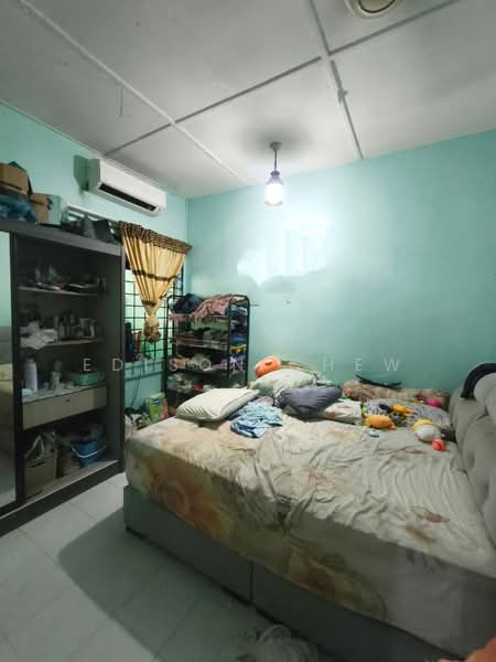 1-storey Terraced House for Sale in Taman Universiti (Skudai) - EDISON CHEW - PropertyGuru.com.my