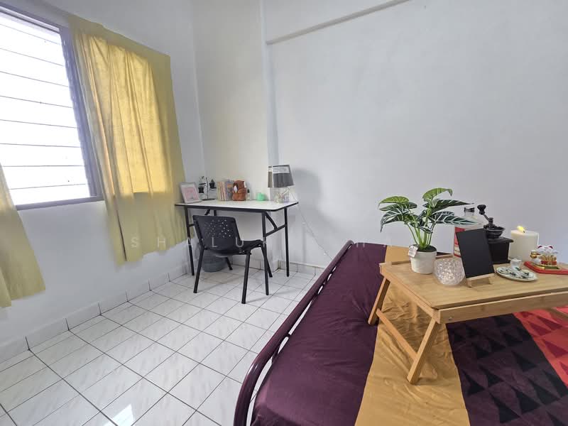 Flat for Rent at Flat Dahlia - Shalukis Hau - Study - PropertyGuru.com.my