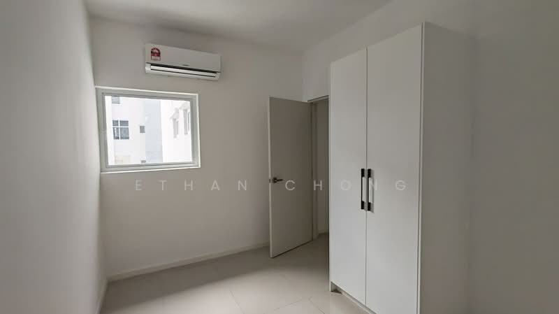 Pangsapuri untuk Dijual di Nadayu 801 - Ethan Chong - Bedroom - PropertyGuru.com.my