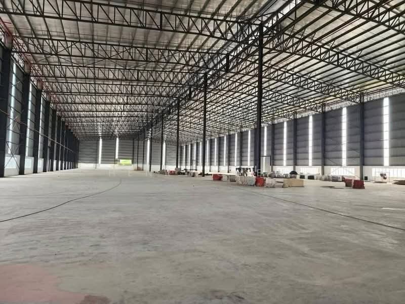 Warehouse for Rent in Shah Alam (Selangor) - Henry Chew - Interior - PropertyGuru.com.my