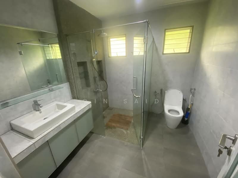 Bungalow House untuk Dijual di Seksyen 4 (Petaling Jaya) - Shiqin Saidin - Bathroom - PropertyGuru.com.my