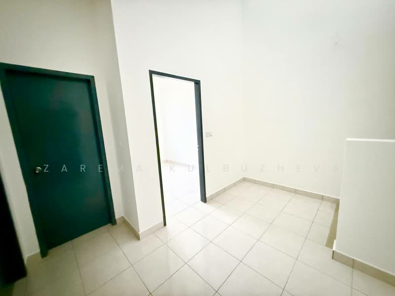 Terraced House for Sale in Beranang (Selangor) - Zarema Kulbuzheva - Interior - PropertyGuru.com.my