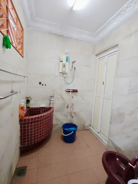 Rumah Teres 1 Tingkat untuk Dijual di Taman Johor Jaya (Johor Bahru) - Bess Wong - PropertyGuru.com.my