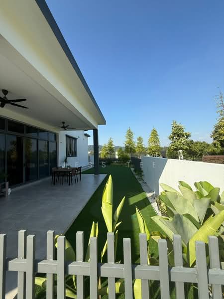 Rumah Berkembar untuk Dijual di Setia Alam (Selangor) - Jess Tee - Exterior - PropertyGuru.com.my