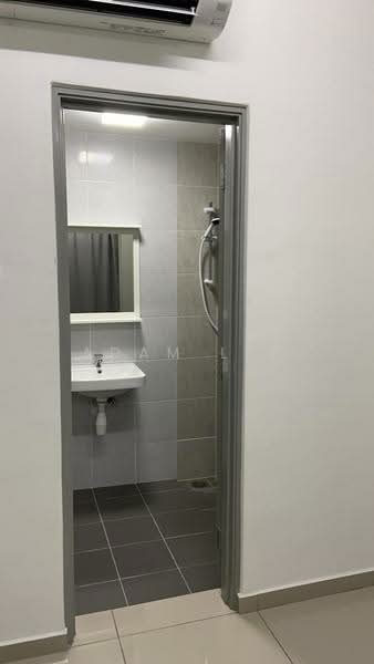 Condominium for Sale at The Edge Residence - Adam Lee - Bathroom - PropertyGuru.com.my