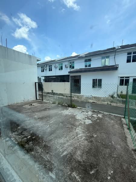 2-storey Terraced House for Sale in Taman Scientex Kota Tinggi (Kota Tinggi) - Shashawanna . - Exterior - PropertyGuru.com.my