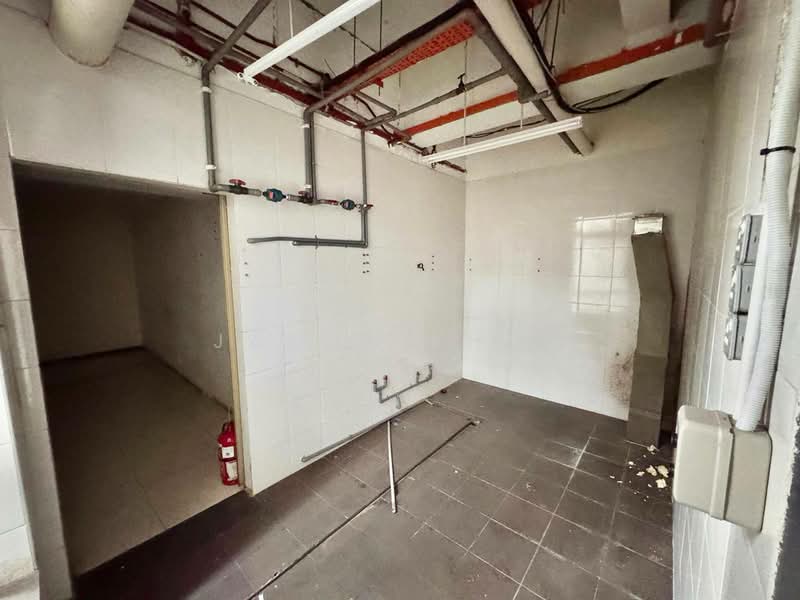 Retail Space for Rent in Taman Kebun Teh (Johor Bahru) - Jason Khoo - Interior - PropertyGuru.com.my