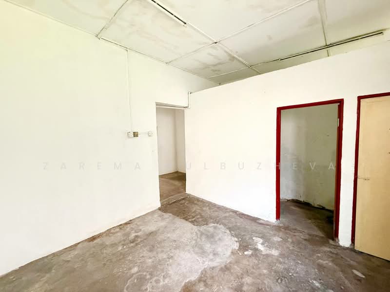 2-storey Terraced House for Sale in Taman Sri Semenyih (Semenyih) - Zarema Kulbuzheva - Interior - PropertyGuru.com.my