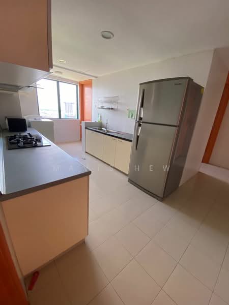 Condominium for Rent at The Straits View Condominium - Mavis Hew - Kitchen - PropertyGuru.com.my