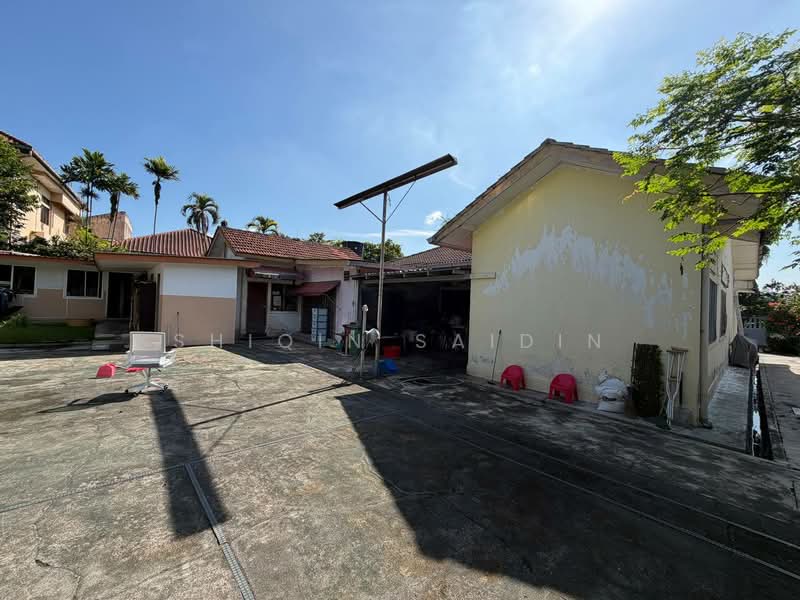 Rumah Banglo untuk Dijual di Seksyen 11 (Petaling Jaya) - Shiqin Saidin - Exterior - PropertyGuru.com.my