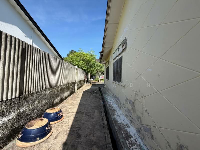 Rumah Banglo untuk Dijual di Seksyen 11 (Petaling Jaya) - Shiqin Saidin - Exterior - PropertyGuru.com.my