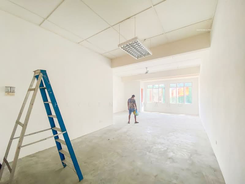 Shop for Rent in Seksyen U10 (Shah Alam) - Heylen Kwang - Interior - PropertyGuru.com.my