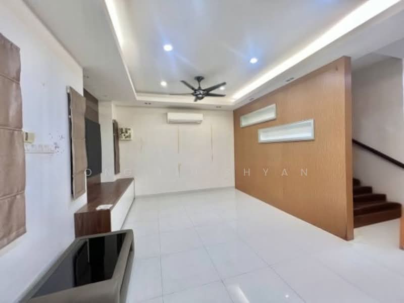 Rumah Teres 2 Tingkat untuk Dijual di Taman Sentosa (Johor Bahru) - Ong Lih Shyan - Living Room - PropertyGuru.com.my