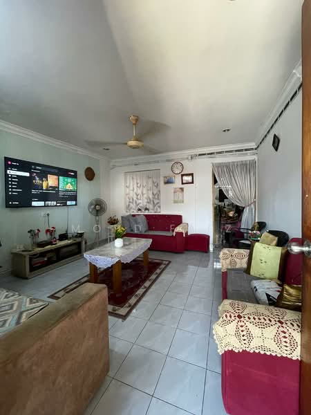 2-storey Terraced House for Sale in Taman Perling (Perling) - Mohd Faez - PropertyGuru.com.my