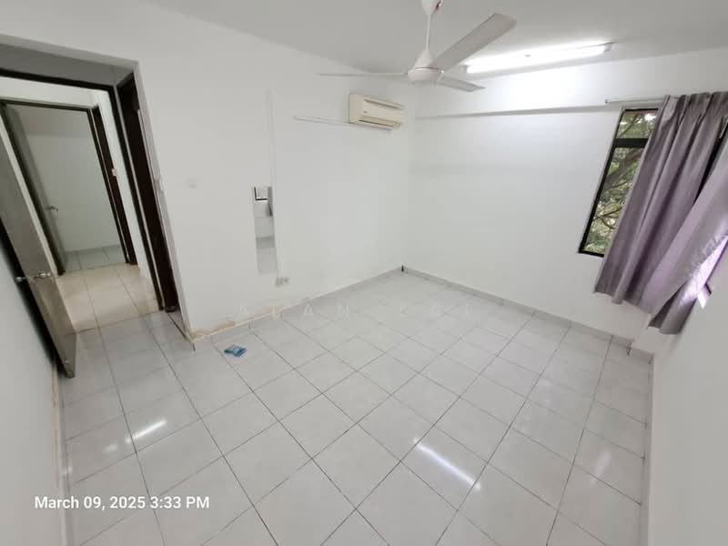 Condominium for Sale at Cyberia Smart Homes - Alan Lai - Interior - PropertyGuru.com.my
