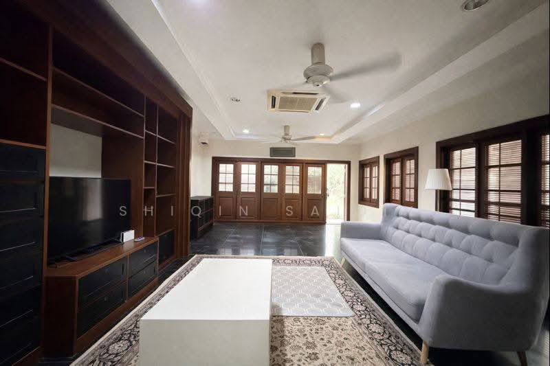 Rumah Banglo untuk Dijual di SS1 (Petaling Jaya) - Shiqin Saidin - Living Room - PropertyGuru.com.my