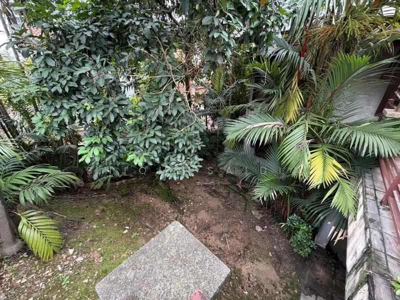 Rumah Banglo untuk Dijual di SS1 (Petaling Jaya) - Shiqin Saidin - Garden - PropertyGuru.com.my