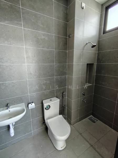 2-storey Terraced House for Rent in Taman Pelangi Indah (Ulu Tiram) - Mavis Hew - Bathroom - PropertyGuru.com.my