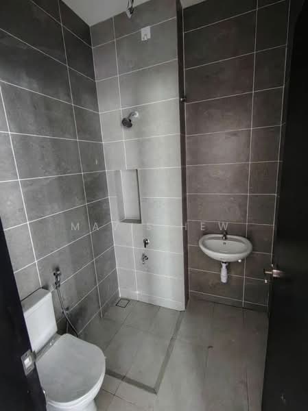 2-storey Terraced House for Rent in Taman Pelangi Indah (Ulu Tiram) - Mavis Hew - Bathroom - PropertyGuru.com.my