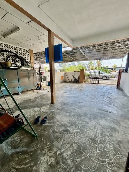 2-storey Terraced House for Sale in Changkat Jong (Perak) - Fennie Tee - Exterior - PropertyGuru.com.my