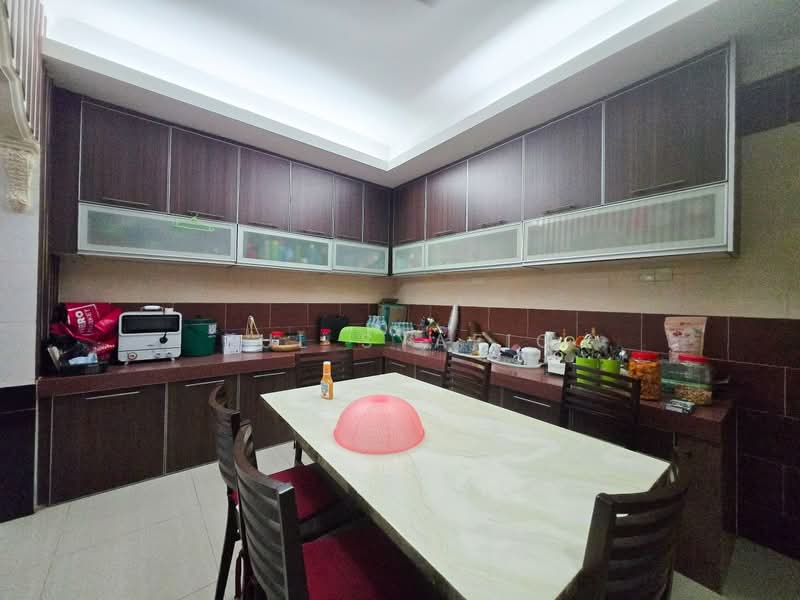 Semi-Detached House for Sale in Taman Taming Jaya (Balakong) - Zul Syafiq - Kitchen - PropertyGuru.com.my