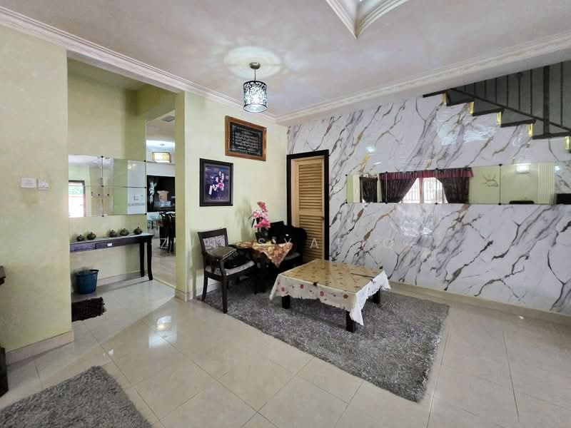 Semi-Detached House for Sale in Taman Taming Jaya (Balakong) - Zul Syafiq - Living Room - PropertyGuru.com.my