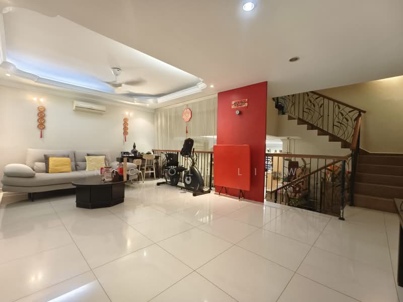Rumah Teres 2 Tingkat untuk Dijual di Taman Indrahana (Taman Desa) - Nichole Liew - Living Room - PropertyGuru.com.my