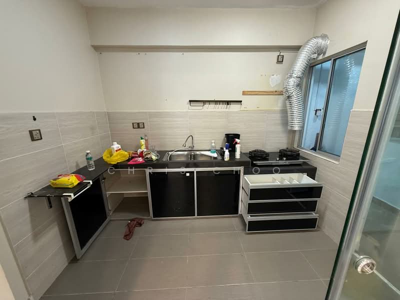 Apartment for Sale at Perdana Puri - Chris Choo - Kitchen - PropertyGuru.com.my