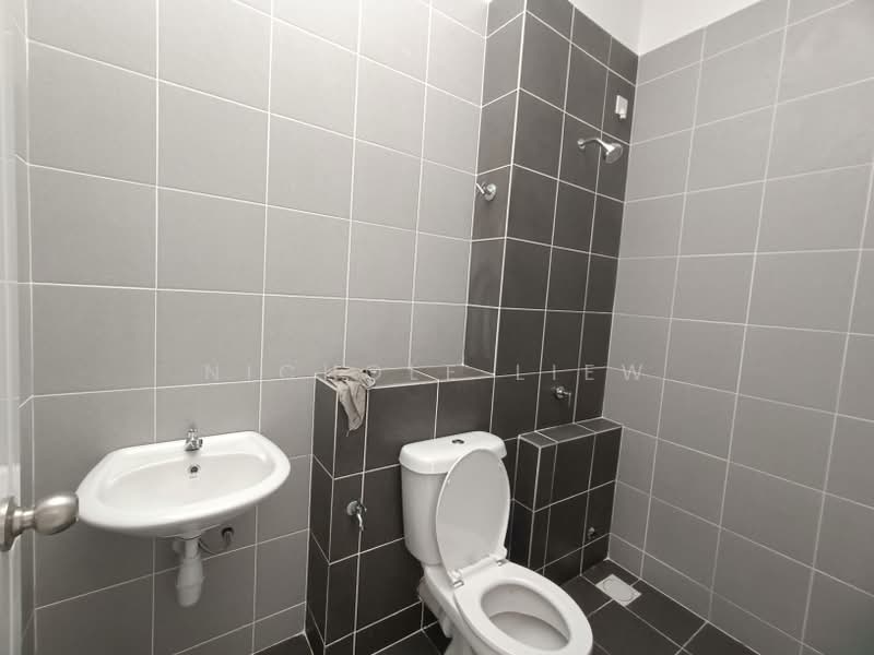 2-storey Terraced House for Sale in Semenyih (Selangor) - Nichole Liew - Bathroom - PropertyGuru.com.my
