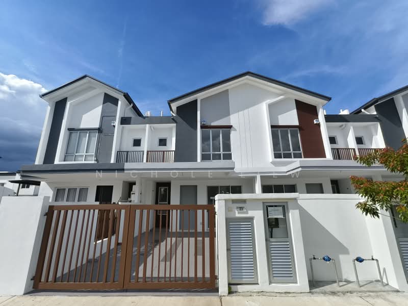 2-storey Terraced House for Sale in Semenyih (Selangor) - Nichole Liew - Exterior - PropertyGuru.com.my