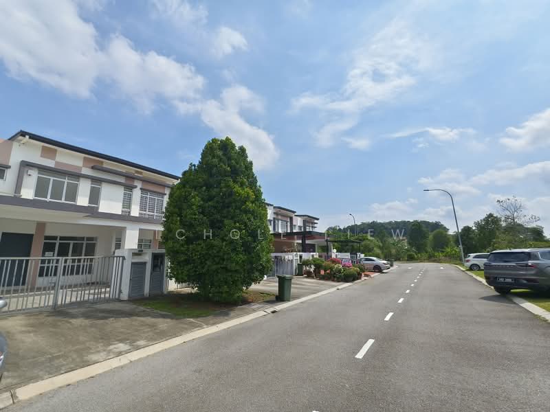 Rumah Teres 2-Tingkat untuk Dijual di Semenyih (Selangor) - Nichole Liew - Exterior - PropertyGuru.com.my