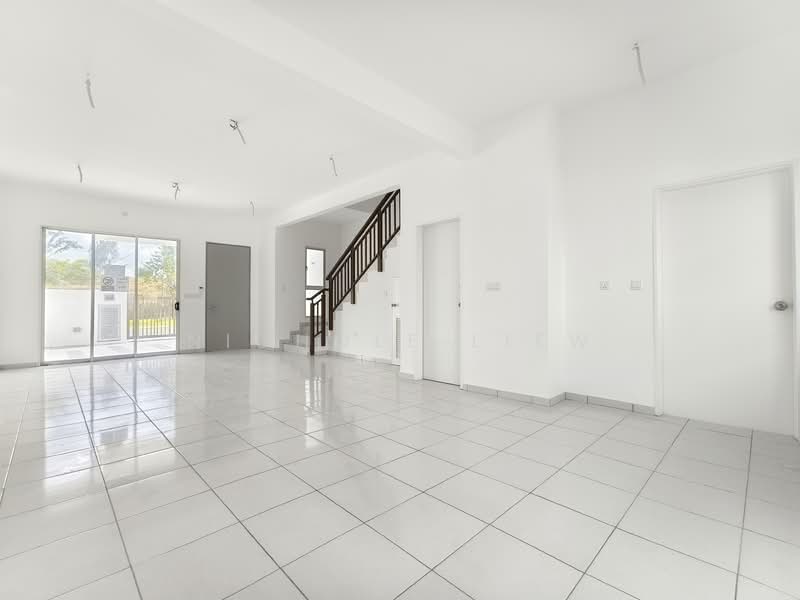 2-storey Terraced House for Sale in Hulu Langat (Selangor) - Nichole Liew - Living Room - PropertyGuru.com.my