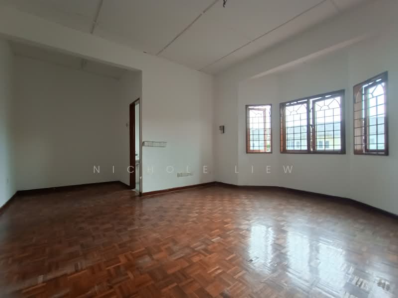 Rumah Teres 2 Tingkat untuk Dijual di Taman Putra Kajang (Kajang) - Nichole Liew - Living Room - PropertyGuru.com.my