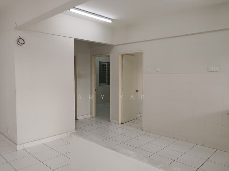 Condominium for Rent at First Residence (Residensi Unggul) - Amy Yap - Interior - PropertyGuru.com.my