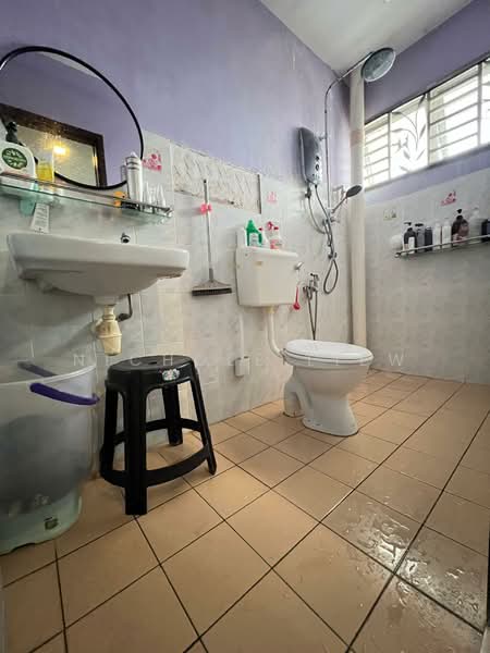 2-storey Terraced House for Sale in Taman Kajang Baru Sungai Chua (Kajang) - Nichole Liew - Bathroom - PropertyGuru.com.my