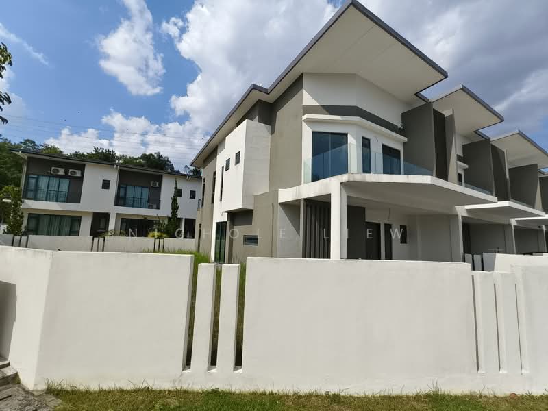 Rumah Teres 2 Tingkat untuk Dijual di Kajang (Selangor) - Nichole Liew - Exterior - PropertyGuru.com.my
