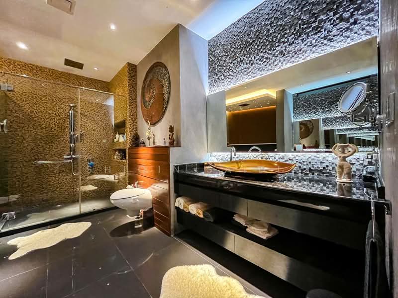 Bungalow for Sale in Shah Alam (Selangor) - Shiqin Saidin - Bathroom - PropertyGuru.com.my