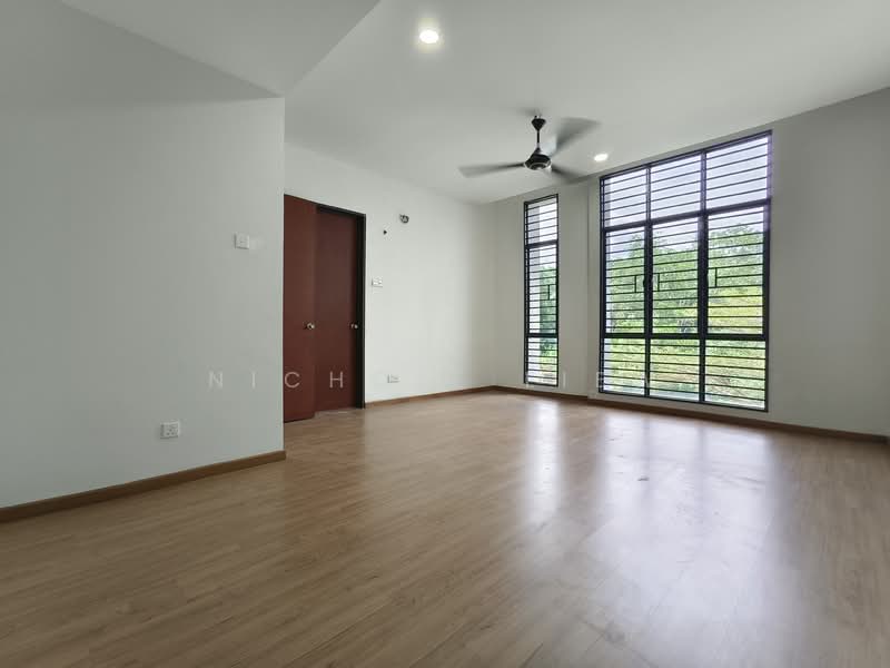 Rumah Teres untuk Dijual di Hulu Langat (Selangor) - Nichole Liew - Living Room - PropertyGuru.com.my