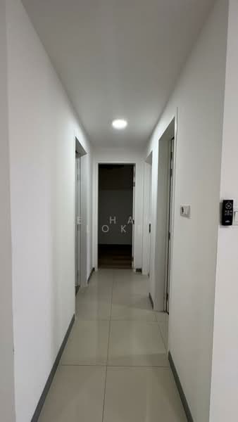 Service Residence for Sale at United Point (Residensi Berpadu) - Ethan Loke - Corridor - PropertyGuru.com.my