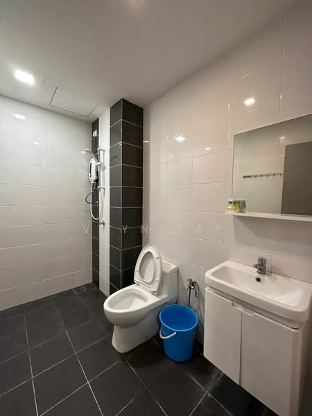 Servis Apartment untuk Disewa di Silk Sky - Vayn Yap - Bathroom - PropertyGuru.com.my
