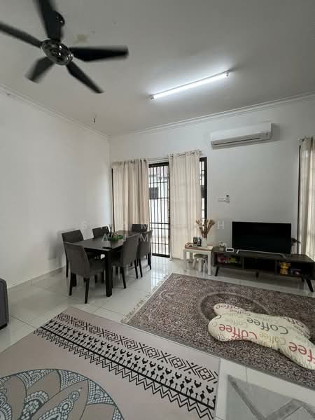 Semi-Detached House for Sale in Ijok (Selangor) - SHAMSIAH AJMAIN - Living Room - PropertyGuru.com.my