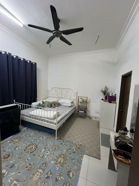 Semi-Detached House for Sale in Ijok (Selangor) - SHAMSIAH AJMAIN - Bedroom - PropertyGuru.com.my