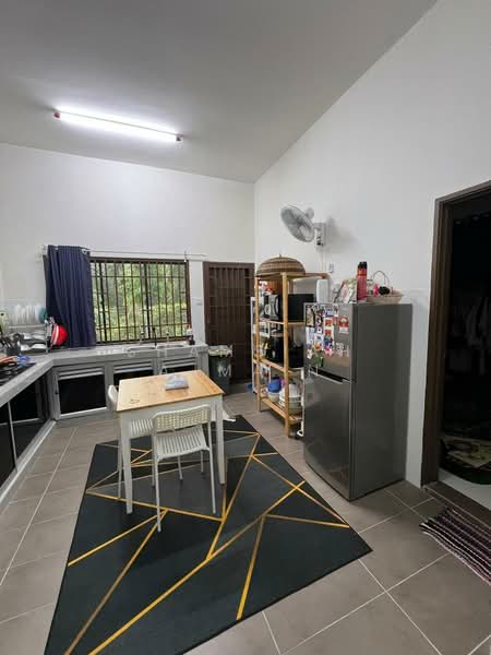 Semi-Detached House for Sale in Ijok (Selangor) - SHAMSIAH AJMAIN - Kitchen - PropertyGuru.com.my