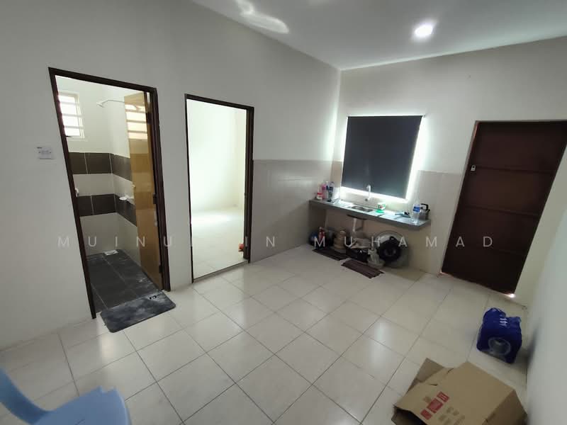 Rumah Teres 1 Tingkat untuk Dijual di Sitiawan (Perak) - Muinuddin Muhamad - Bathroom - PropertyGuru.com.my