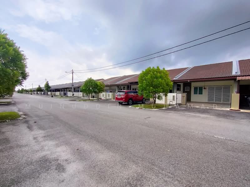 Rumah Teres 1 Tingkat untuk Dijual di Sitiawan (Perak) - Muinuddin Muhamad - Exterior - PropertyGuru.com.my