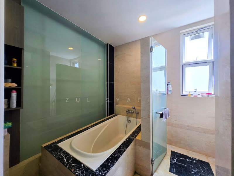 Kondominium untuk Dijual di Mutiara Upper East - Zul Syafiq - Bathroom - PropertyGuru.com.my