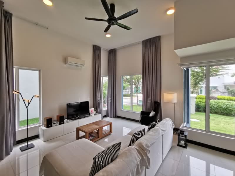Rumah Banglo untuk Dijual di Setia Eco Park (Setia Alam) - Jess Tee - Living Room - PropertyGuru.com.my