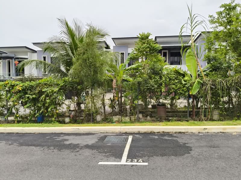 Shop for Rent in Kajang East (Semenyih) - Chris Ong - Exterior - PropertyGuru.com.my
