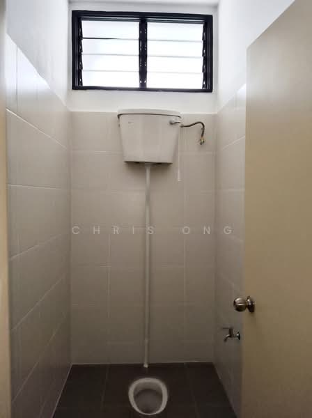 Shop for Rent in Kajang East (Semenyih) - Chris Ong - Bathroom - PropertyGuru.com.my