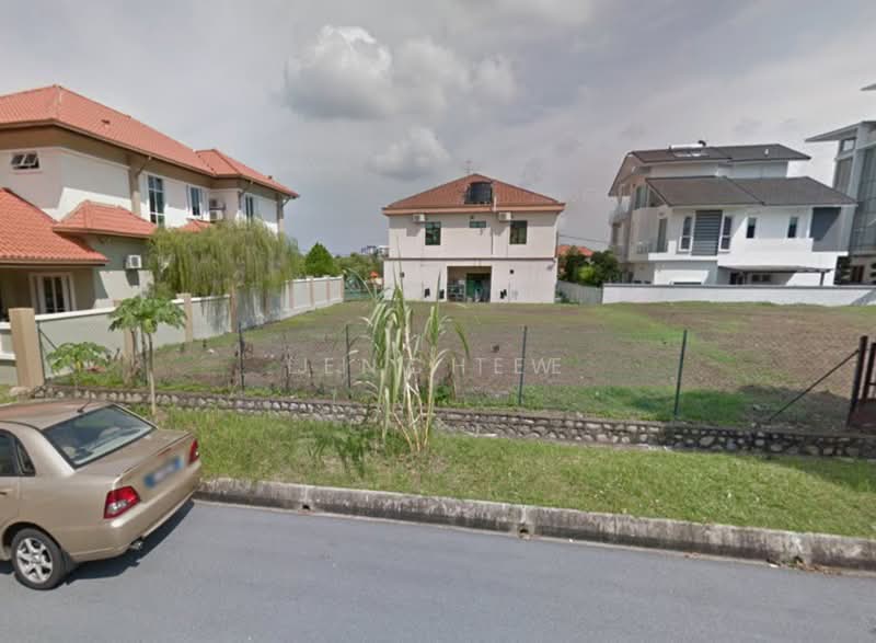 2-storey Terraced House for Sale in Seremban 2 (Negeri Sembilan) - Lenz Tee - Exterior - PropertyGuru.com.my